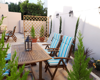  Iro Boutique Home 1
